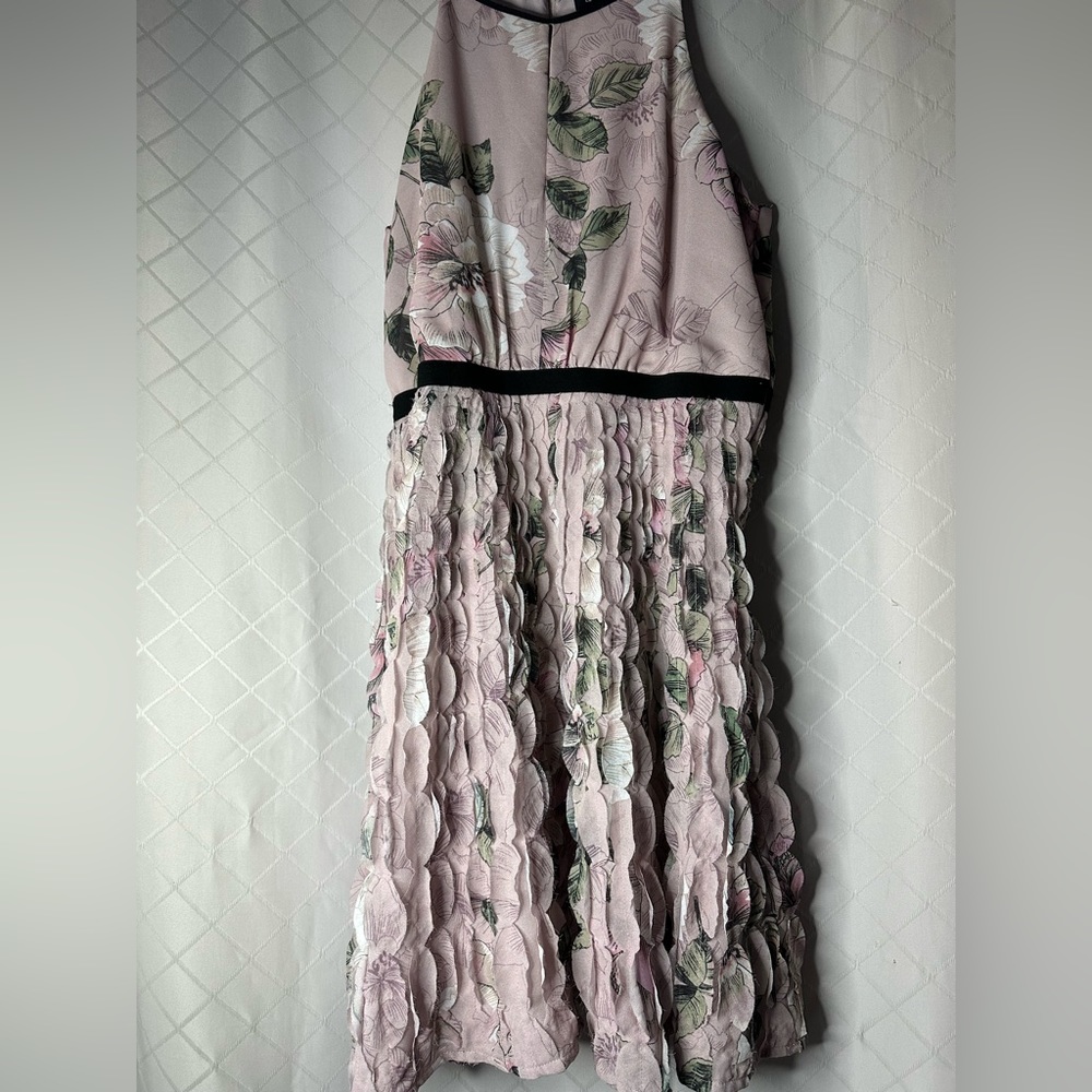 Le Chateau Pink Chiffon Dress NWT - Picture 7 of 8